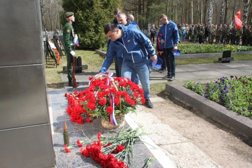 У мемориала «Синявинские высоты» похоронили останки 576 погибших красноармейцев