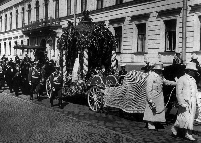Похороны знаменитых людей в Петербурге XVIII-XIX века